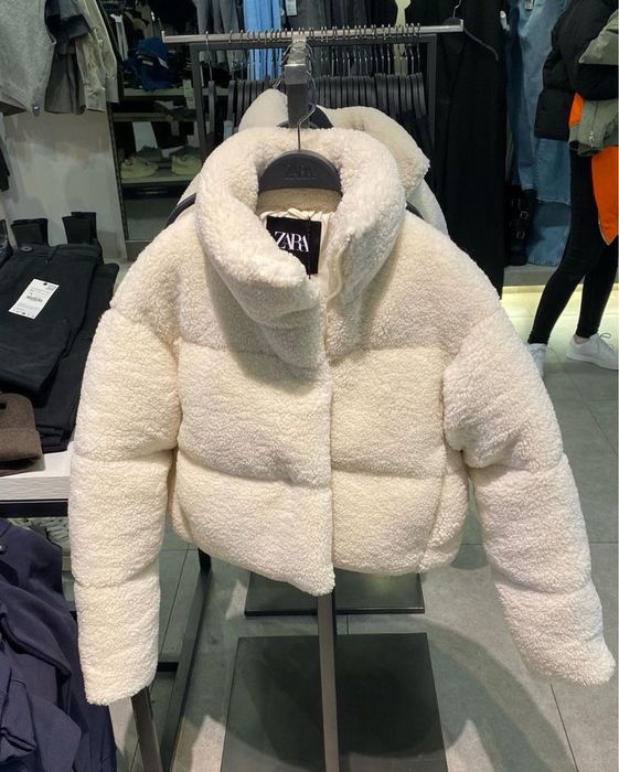 Пуховик Zara еко овчина