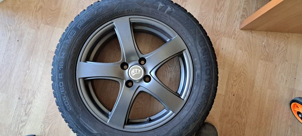 Felgi i opony zimowe Renault Captur