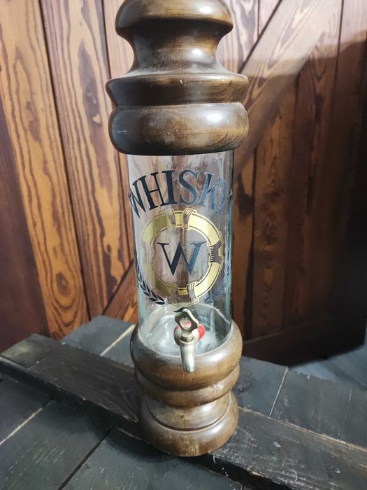 Butelka do Whisky z kranem drewno Vintage