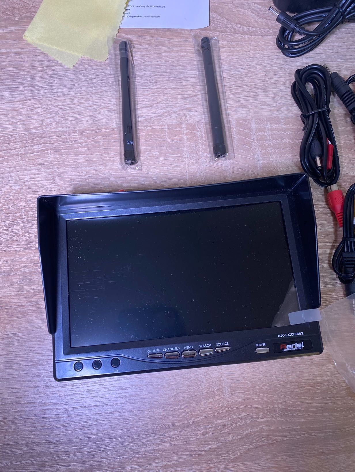 RX-LCD5802 5.8GHz LCD Diversity Receiver 7 Inch Monitor