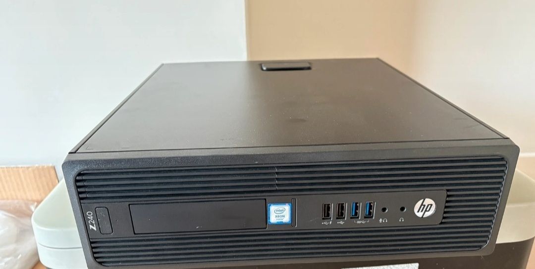 Workstation HP zbook 240 Xeon