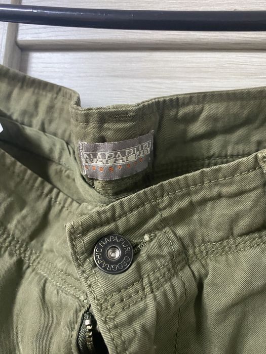 Ідеальні шорти брендової фірми