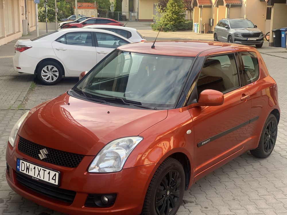 SUZUK SWIT Salon Polska