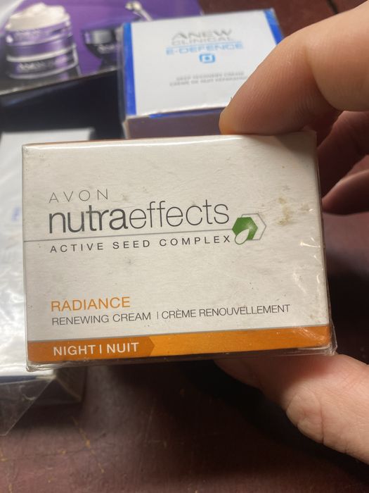 Kosmetyki dla kobiet AVON