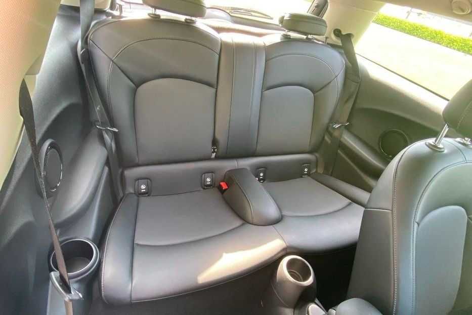 Продам MINI Cooper 2017 года