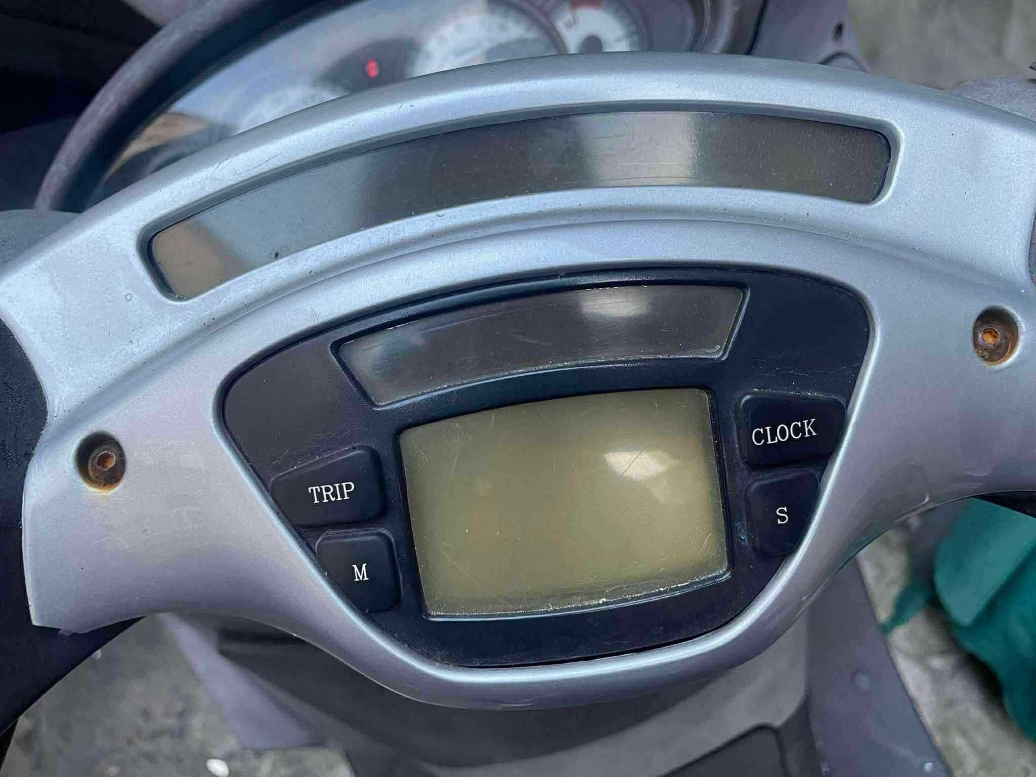 Sprzedam skuter Piaggio x9500 evolution