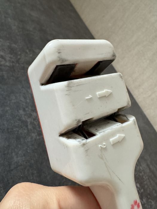 Точилка для ножей ручна