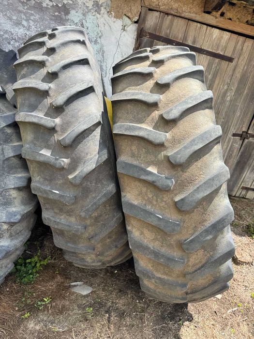 Колеса на комбайн JohnDeere (джондір)