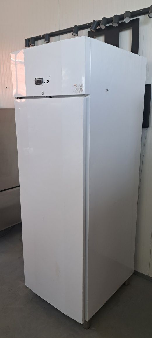 Морозильна шафа Liebherr