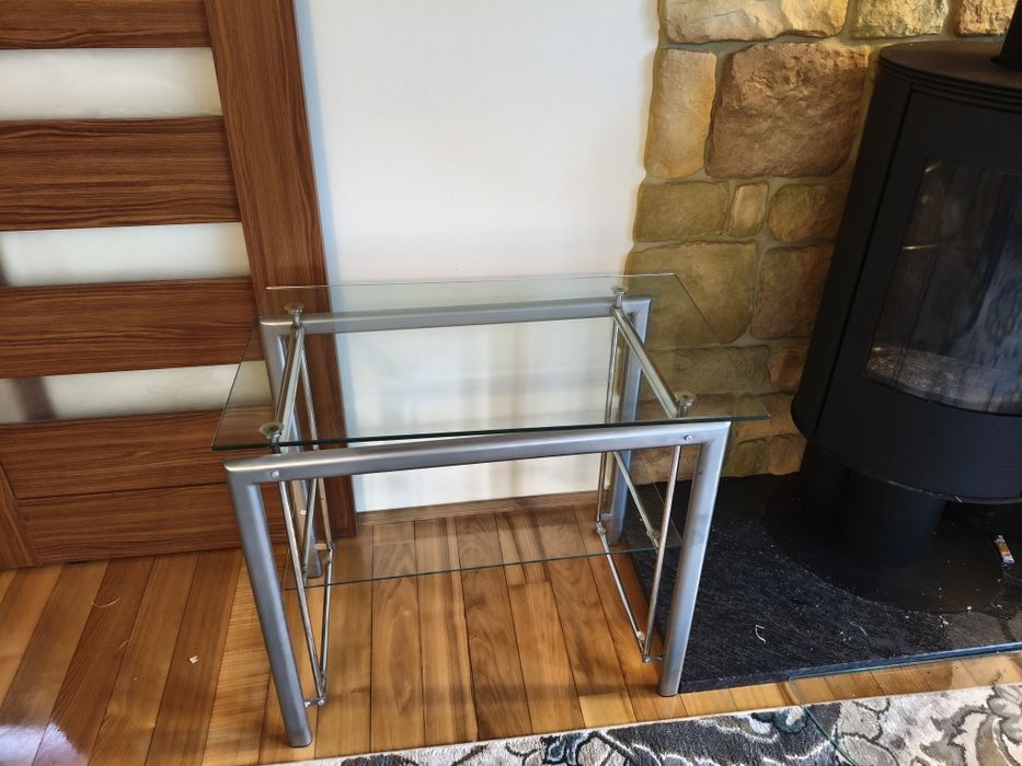 Szklany ,,stojak , szafka,,  pod telewizor