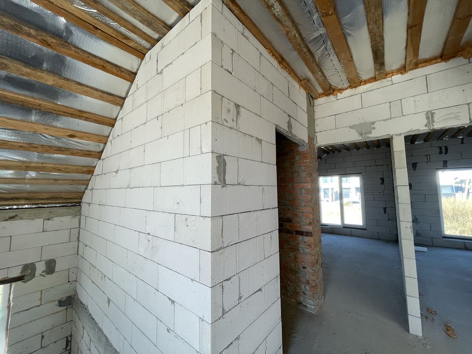 Продам Будинок в місті 10 сот землі Макарова 3-тя поліклініка