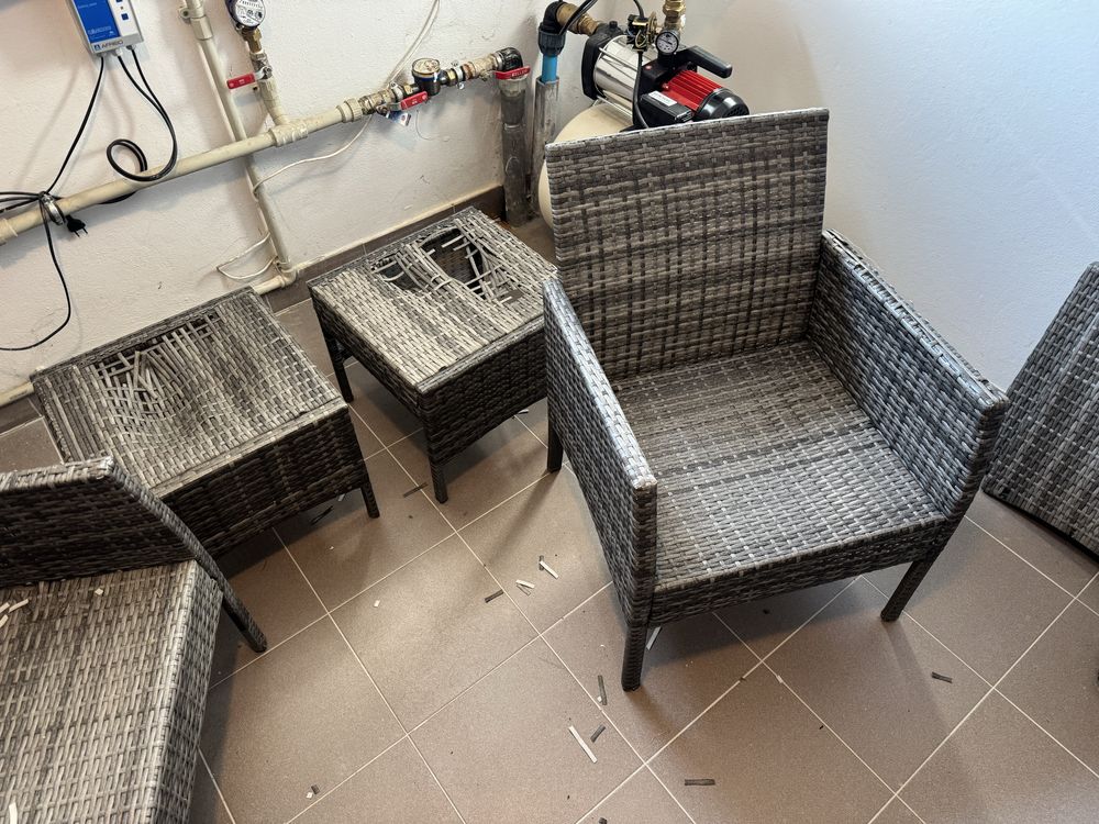 Meble ogrodowe technorattan uszkodzone oddam za darmo