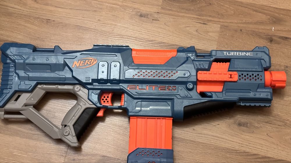 Nerf Elite 2.0 Turbine + dodatki