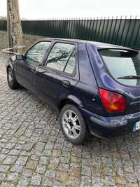 Mazda 121 (ler descrisao)