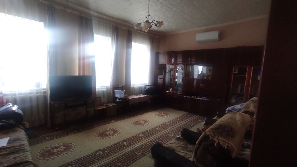 Продам дом в центре Верхнеднепровска