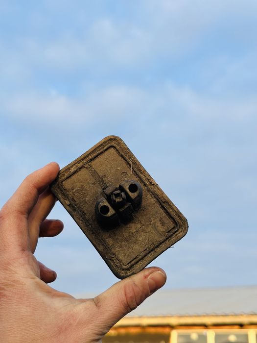 Піддомкратник е39 е46 е60 е61 подушка під домкрат З цілими кріпленнями