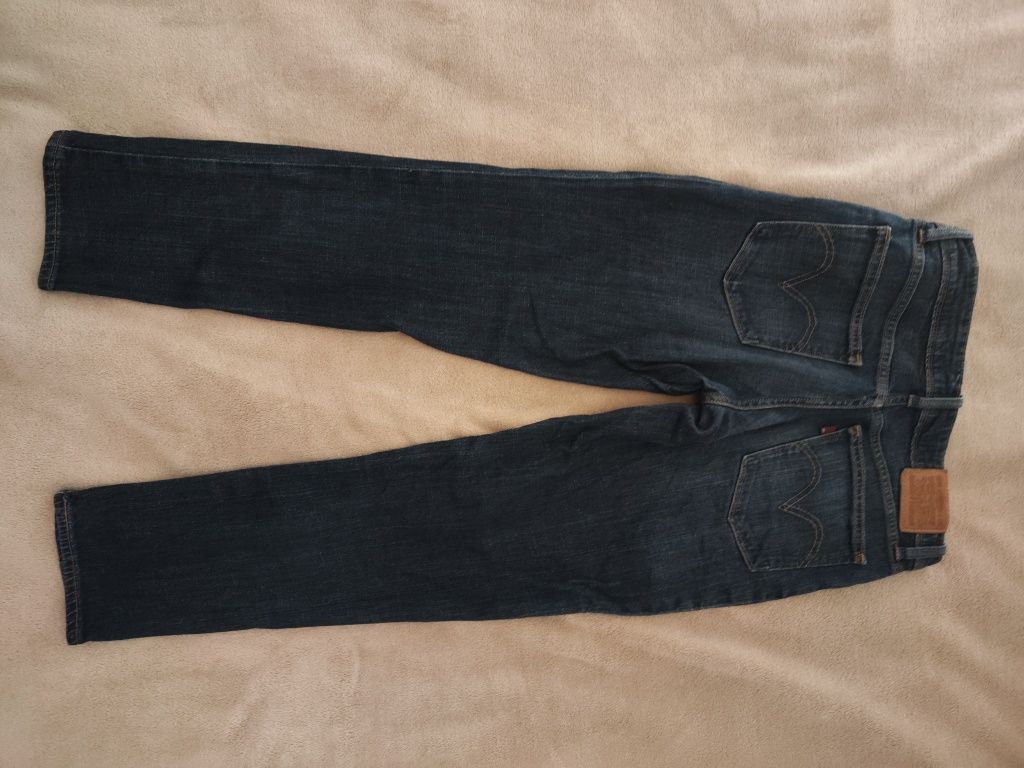 Levi's spodnie jeansy Levis W27