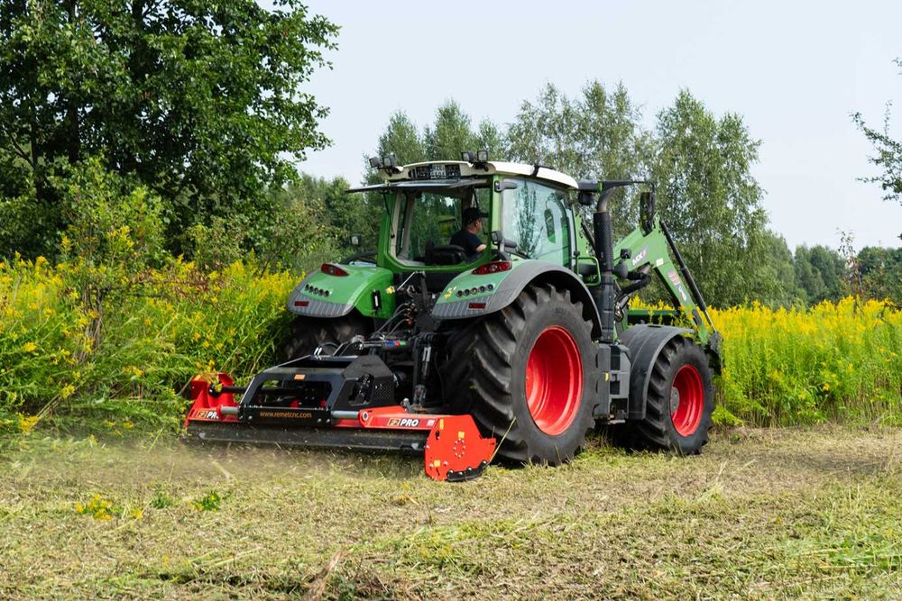 Mulczer REMET F2-300 PRO== 3m koszenia == waga 1300KG == kosiarka