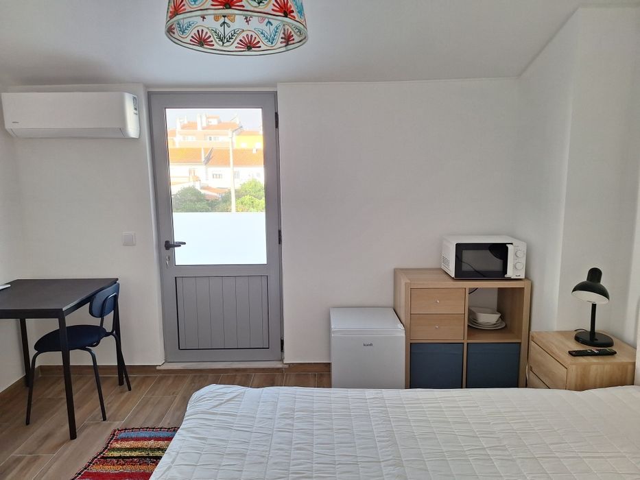 Quarto c/ casa de banho privativa