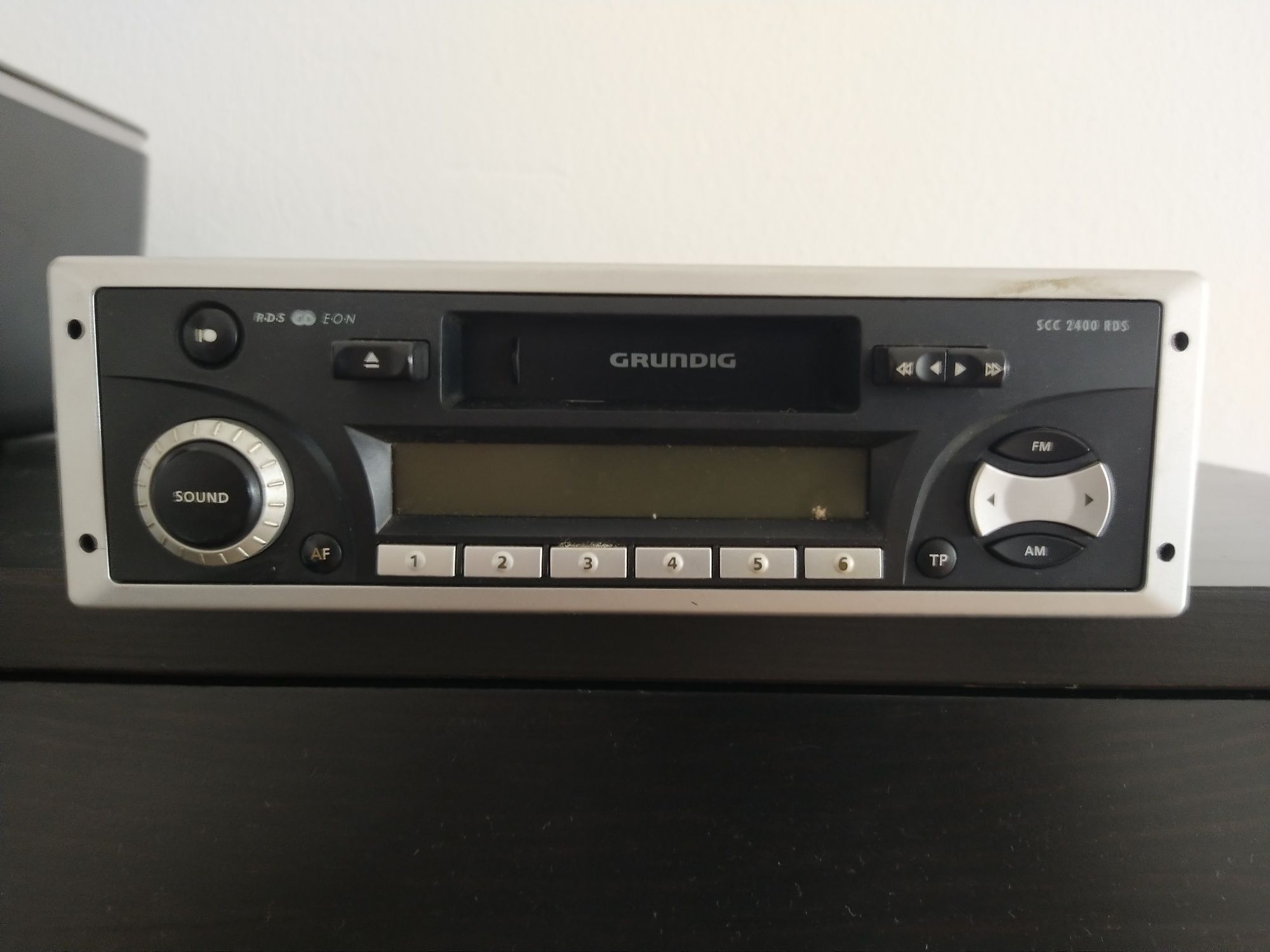 Rádio de carro (básico)