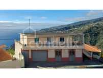 Moradia T2 com vista mar desafogada