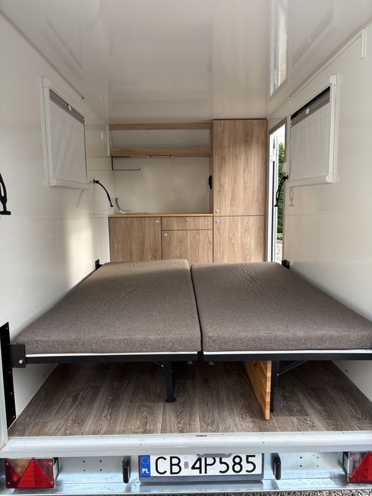 Przyczepa MiniKamp EVEREST mały lekki camper DMC 1000 kg