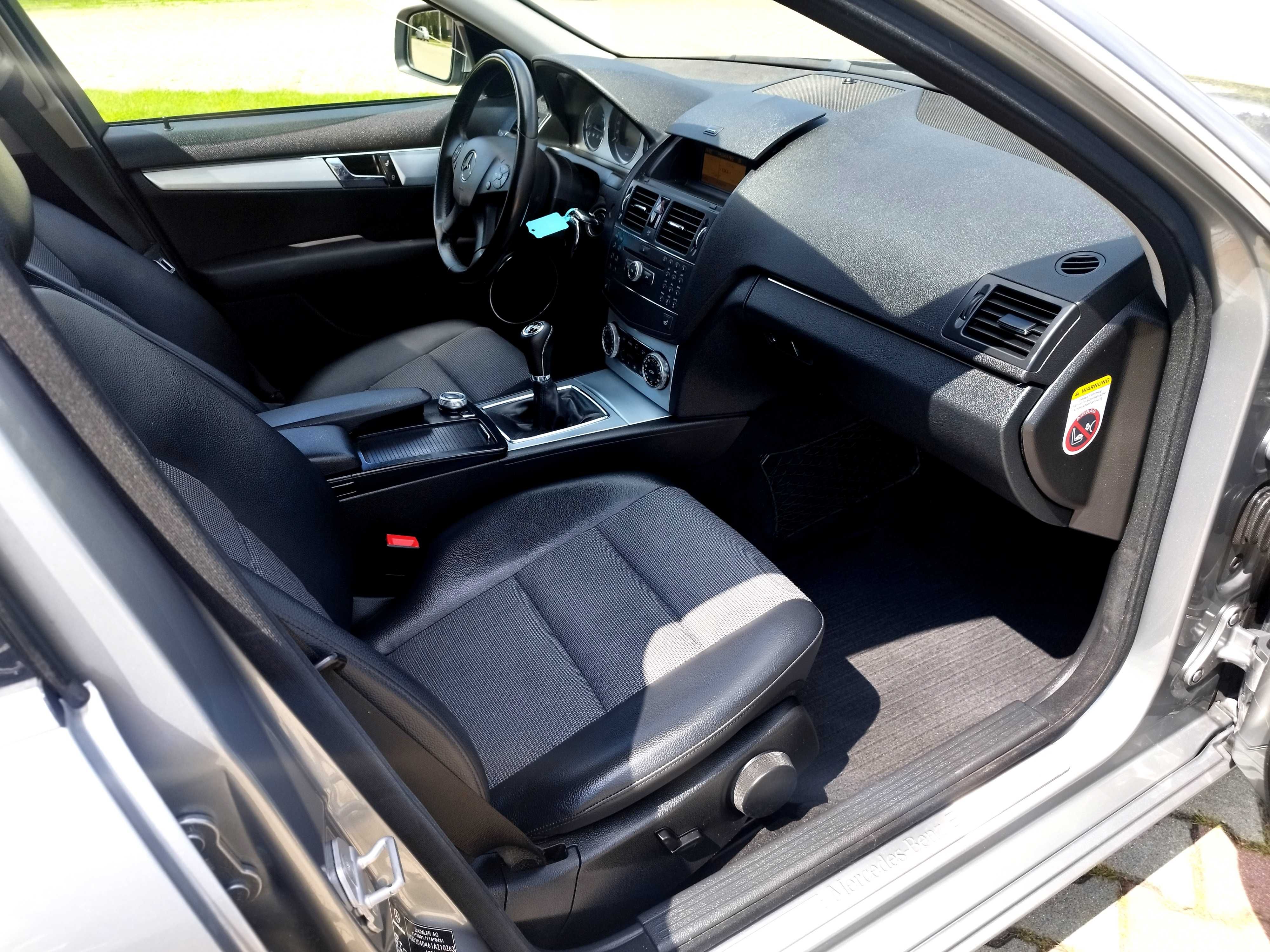 Mercedes C180 156KM Niemcy ,,Avantgarde'' Stan Perfekt!! Warto