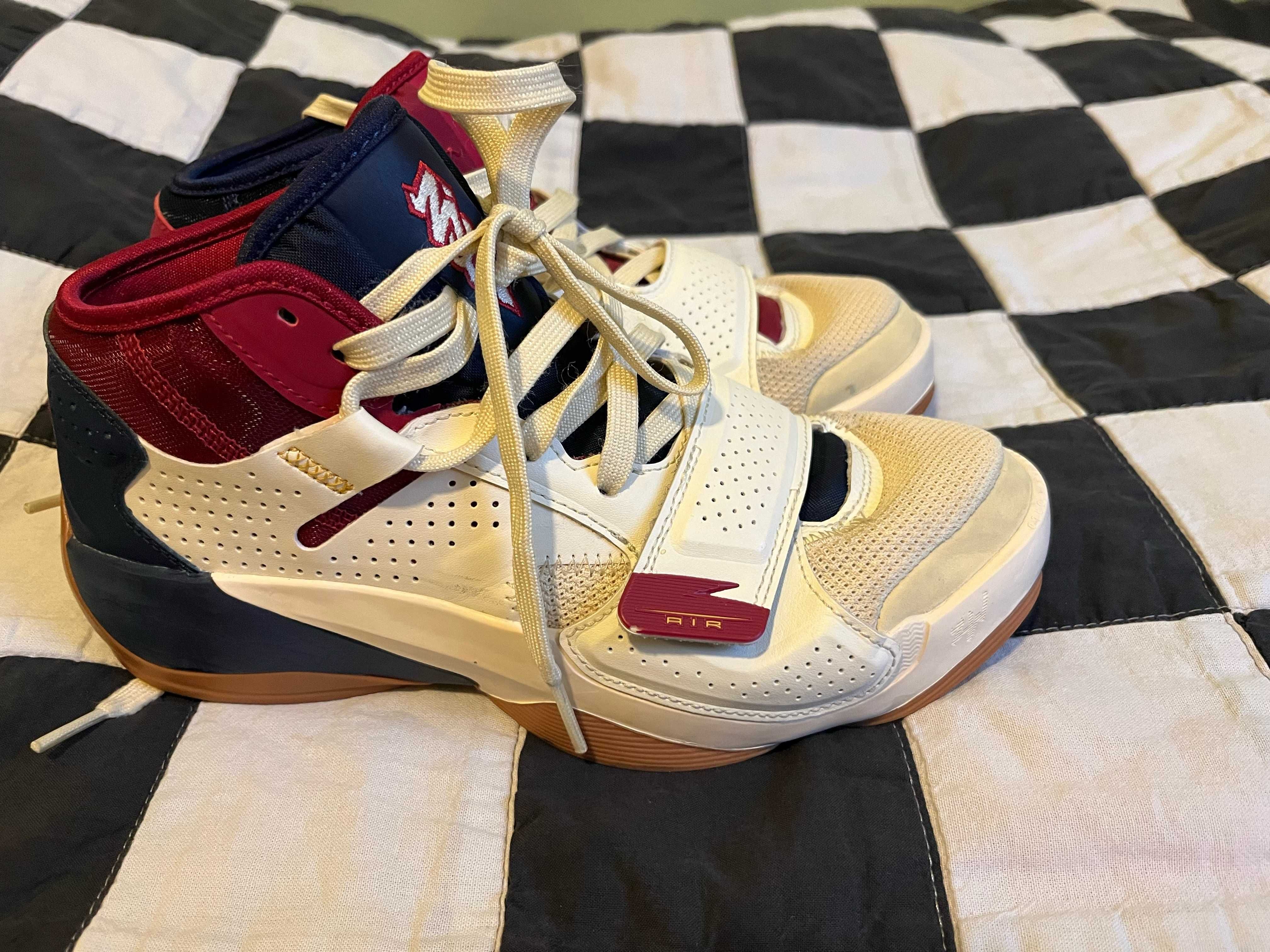 NIKE Jordan ZION 2 r. 39