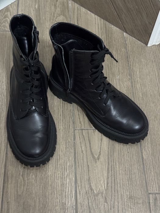 Шкіряні черевики