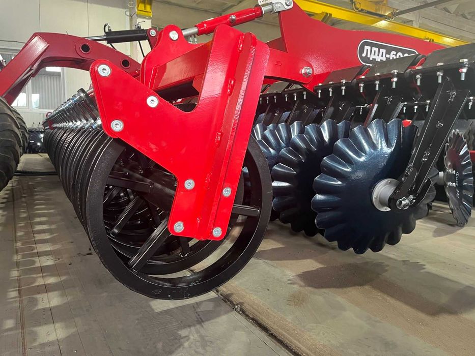 Лущильник дисковий причіпний 6,0 м демпфер диск хвилястий коток STS