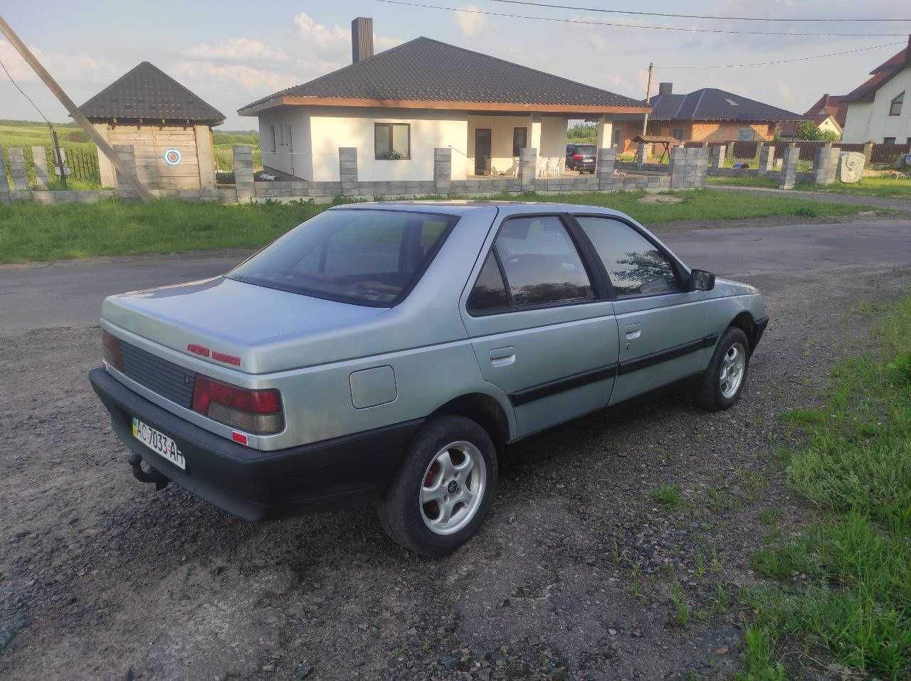 Продам Пежо 405 1.8 дизель