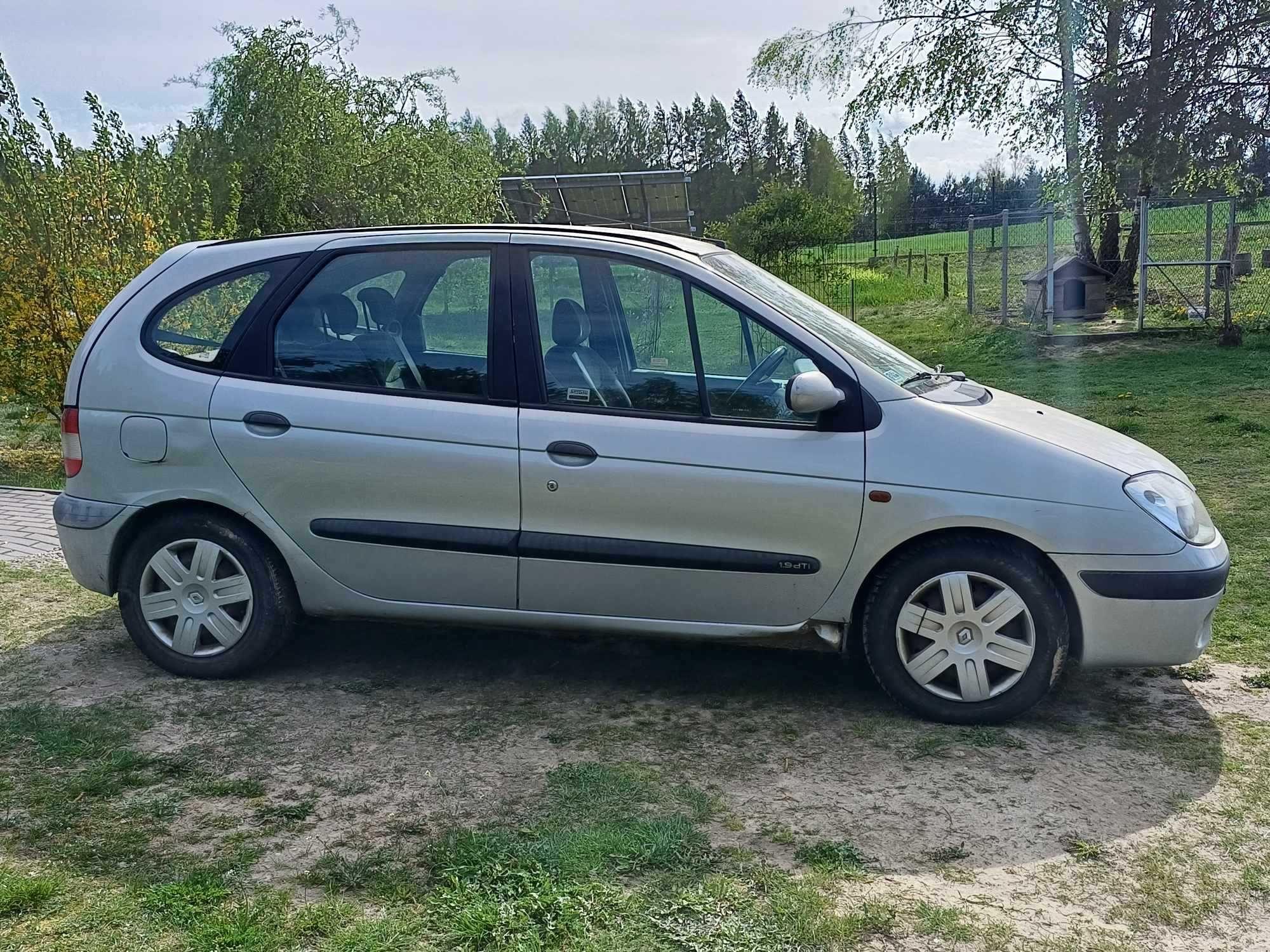 Renault Megane Scenic 1.9 DTI - uszkodzony