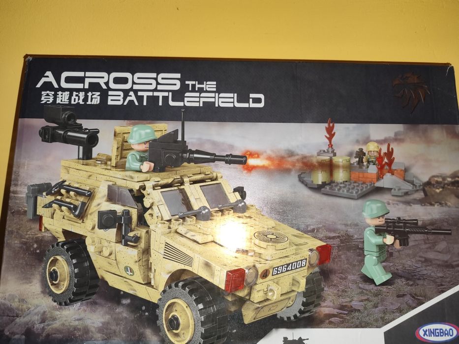 Model HAMVI auto terenowe pojazd zwiadowczy złożony