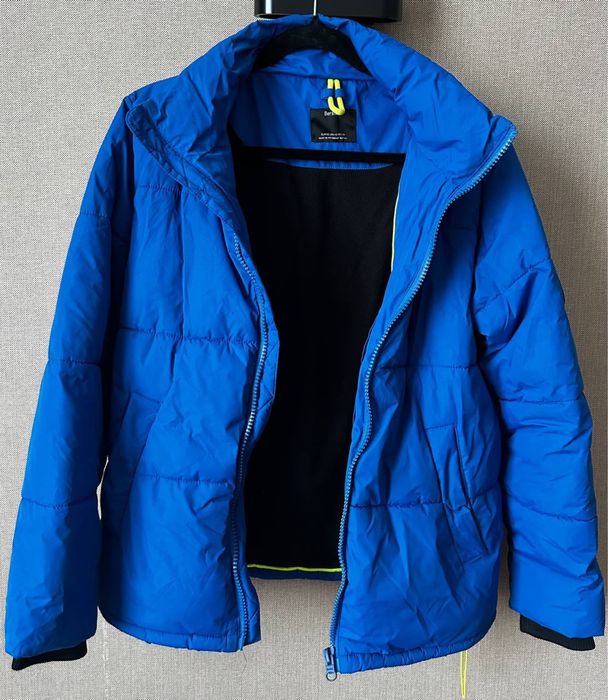 Зимова куртка Bershka