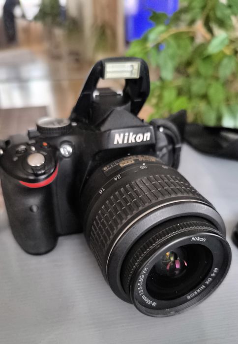 Фотоаппарат дзеркалка nikon d5100 18-55