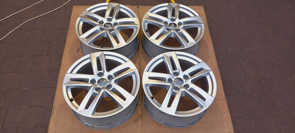 Felgi aluminiowe oryginał AUDI A4 B8/B9  5x112, 7Jx17, ET42, 66.5, Bdb