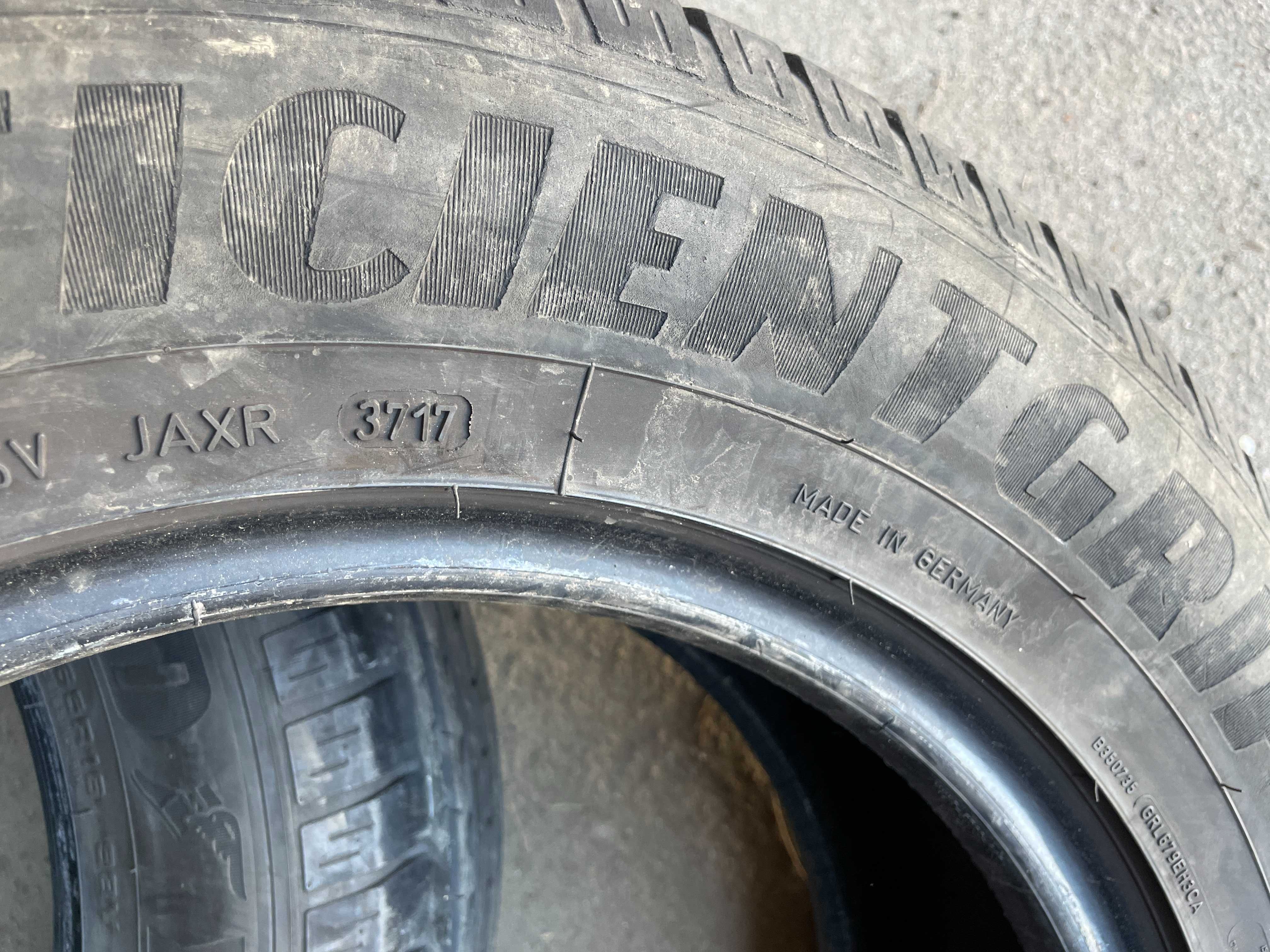 шини літо 215 65 R16 GoodYear EfficientGrip