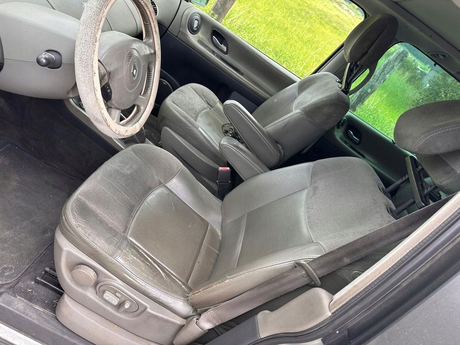 RENAULT ESPACE IV 4 TRAFIC KAMPER fotel kierowcy pasażera SKÓRY