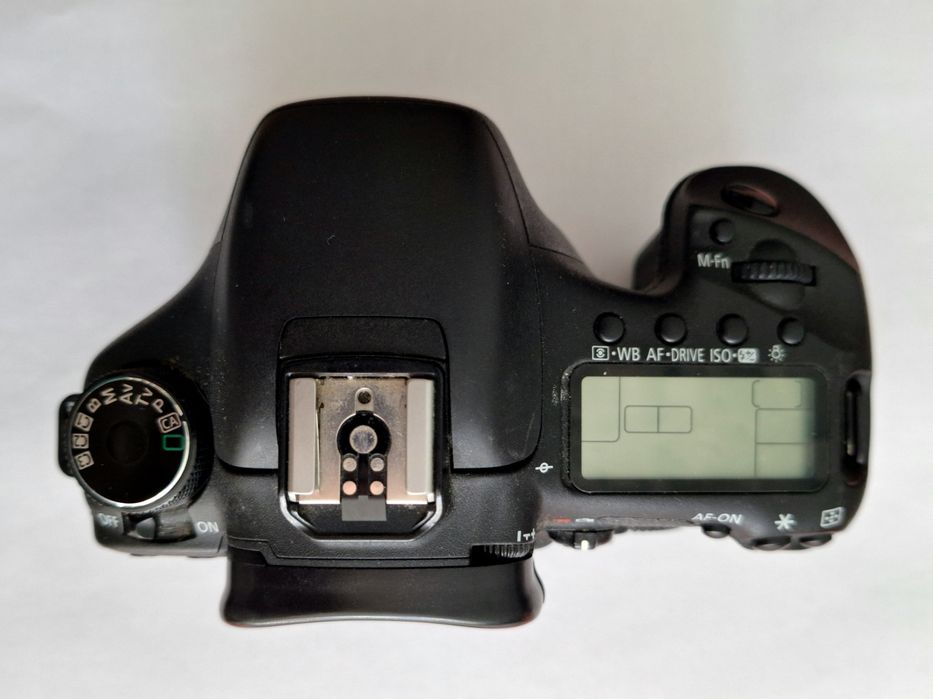 Canon 7d body - brak ładowarki