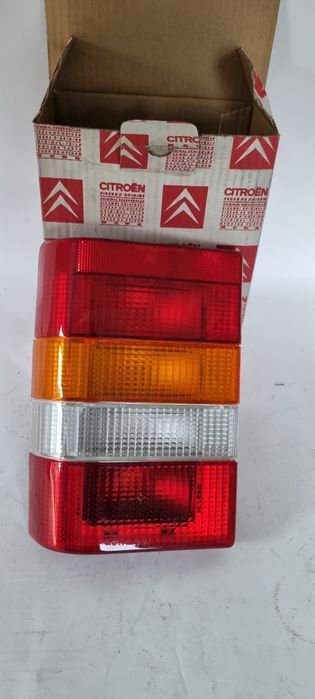 Lampa lewy tył citroen c15 nowa oryginał