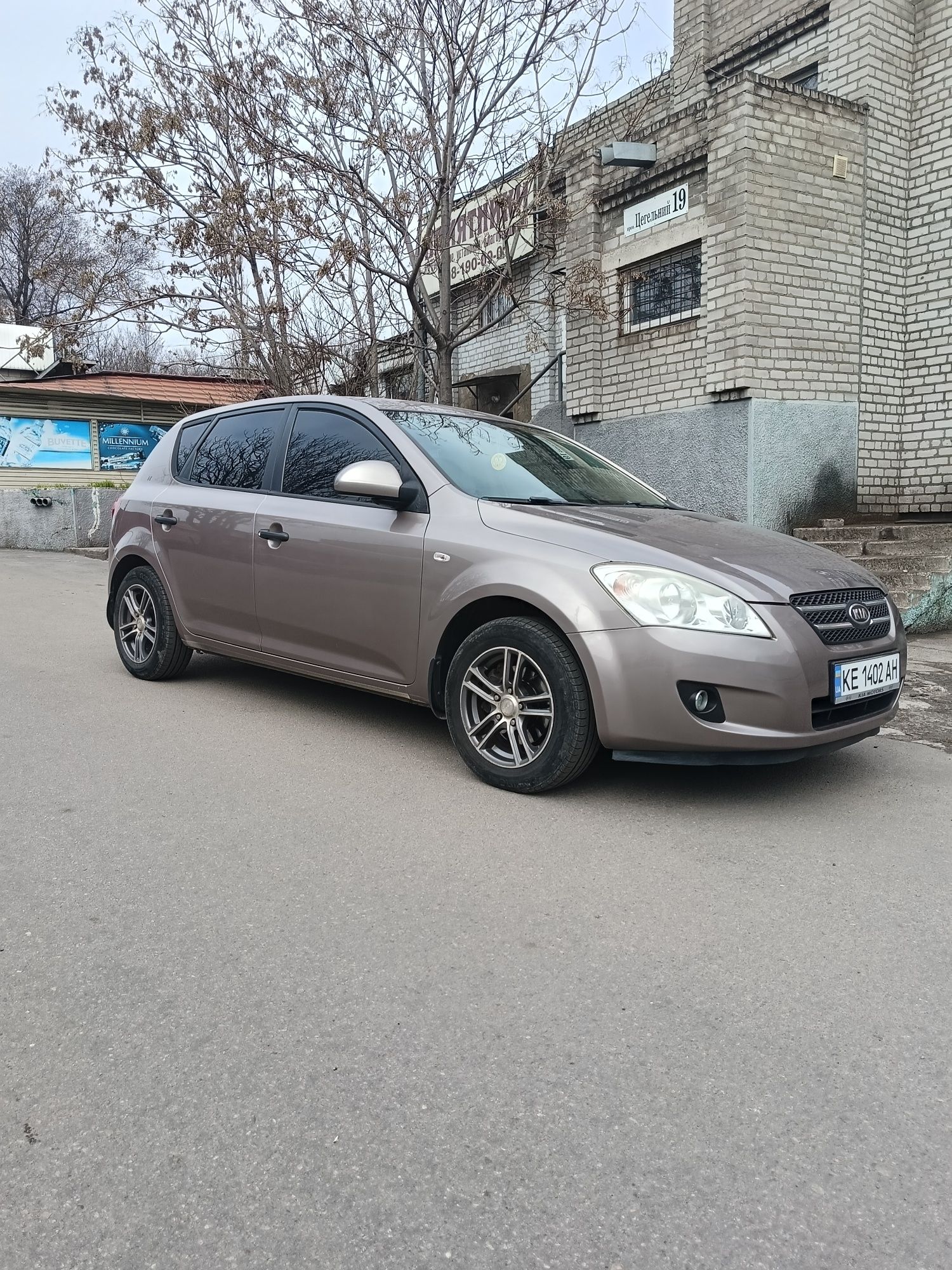 Продам Kia Ceed.