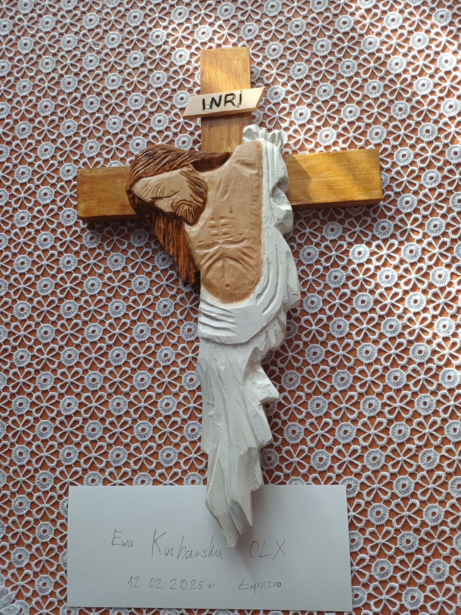 Krzyż z drewna rękodzieło Jezus Chrystus