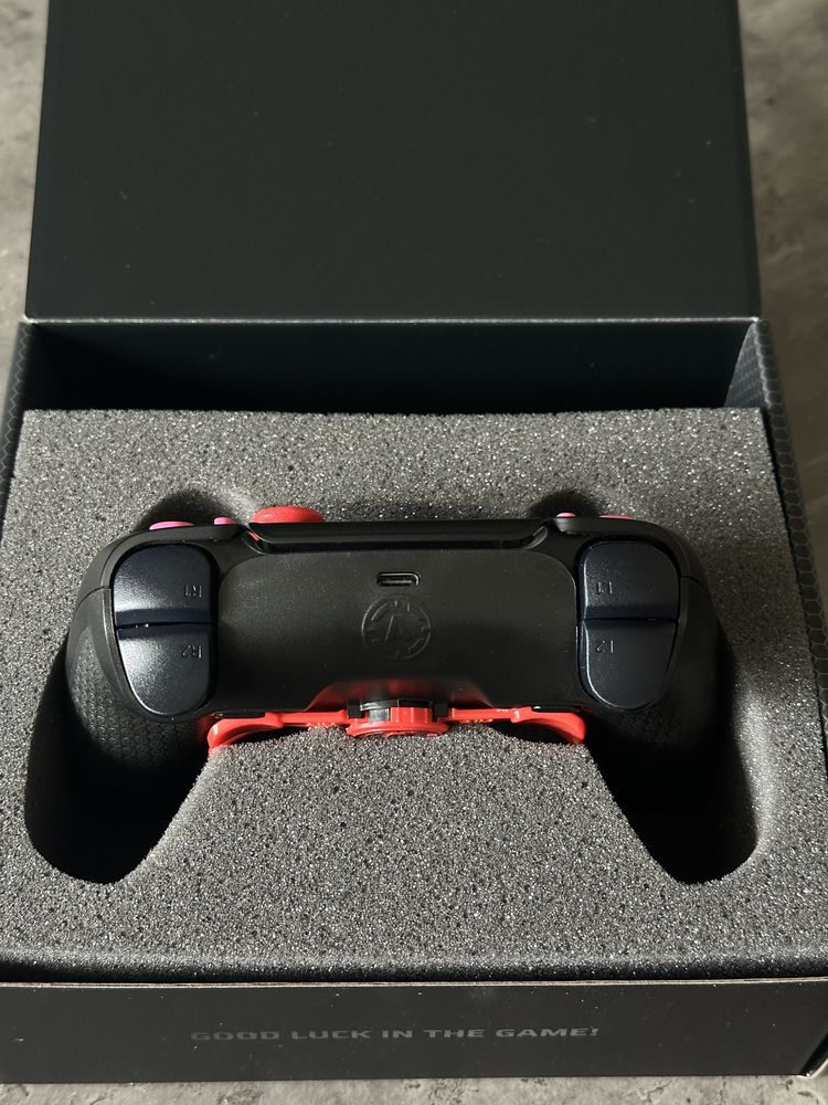 Aim Controllers custom pad gamingowy PS5