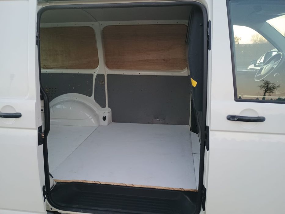 Volkswagen Transporter T5 2.5 TDI klima