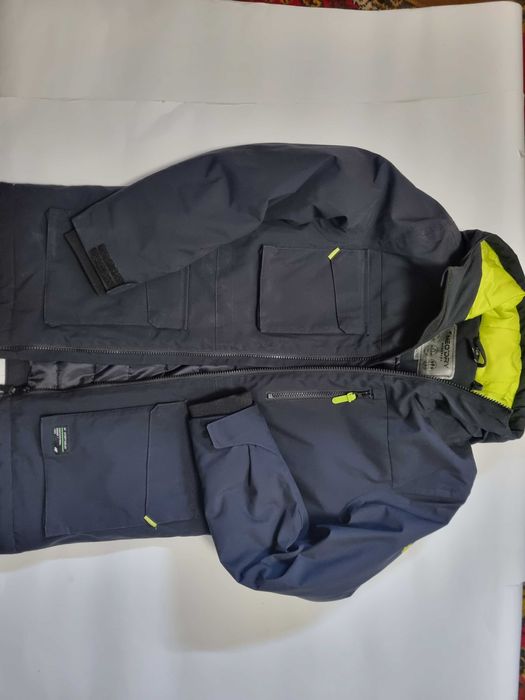 Осіння-зимова куртка на хлопця р158