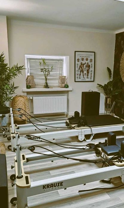 Reformer składany do pilatesu od krause fitness (bialy)