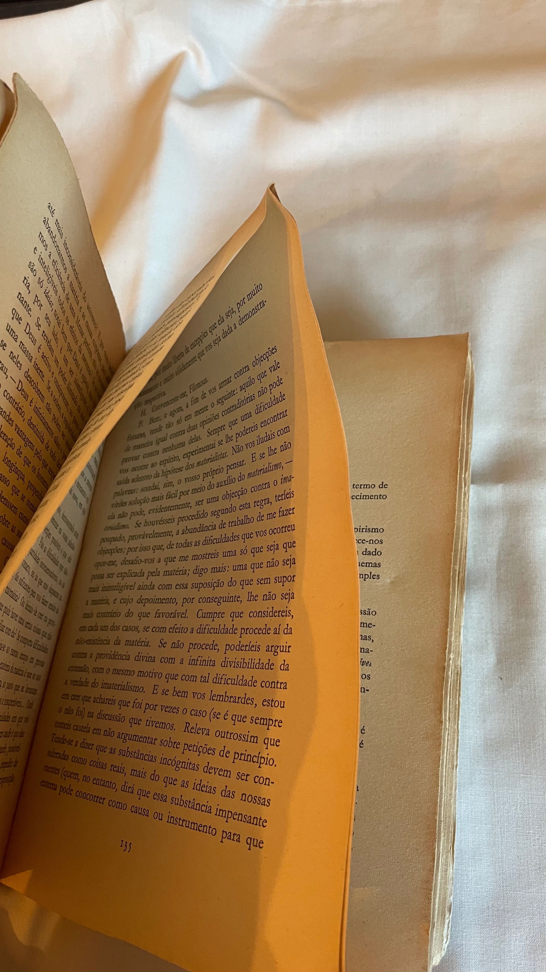 Livro Três Diálogos