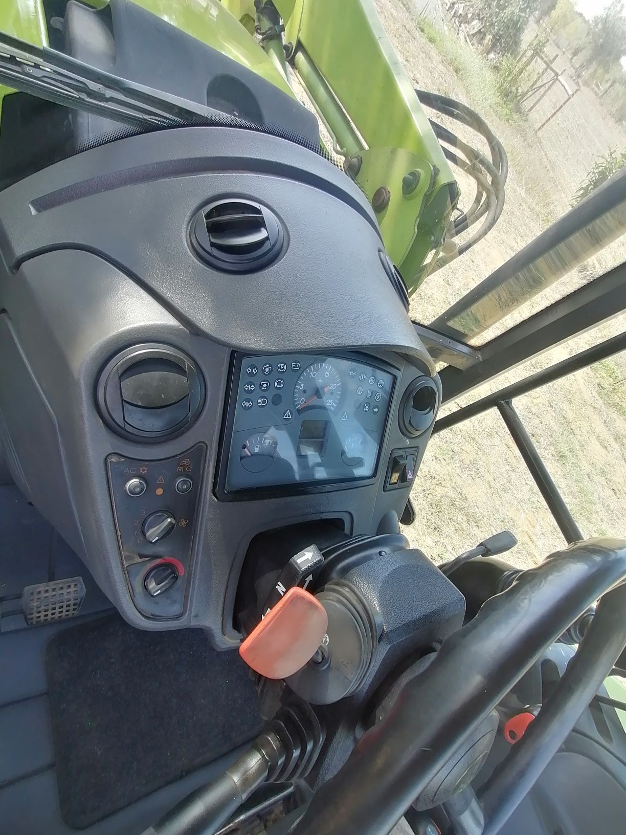 Trator Claas Celtis 456 RX