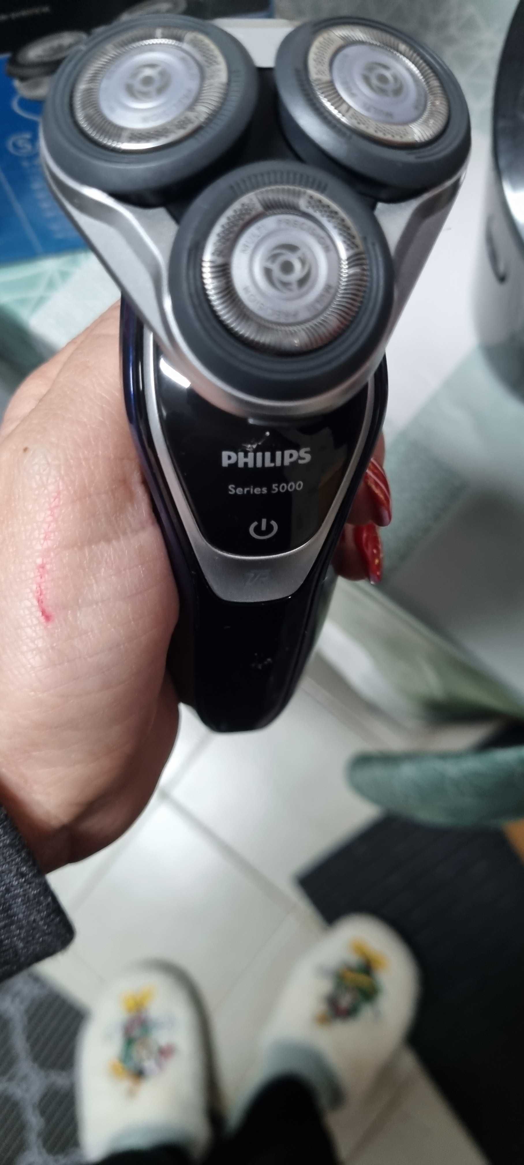 Máquina barbear philips