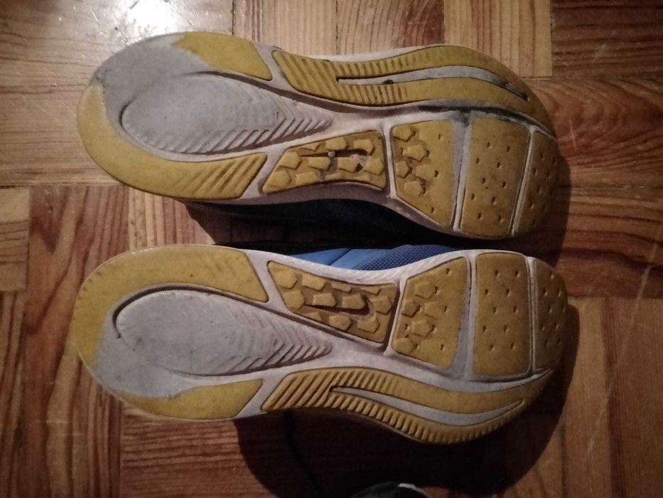 Prefere correr ou caminhar?Sapatilhas Nike10E-CinzeiroLucky10EDesde5E